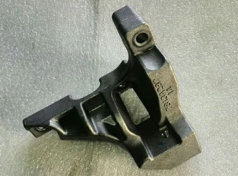 Кронштейн MITSUBISHI OUTLANDER XL 2006 2007 2008 2009 2010 2011 2012 7813A287 CW1W 4B11