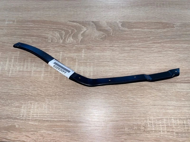 Кронштейн MITSUBISHI PAJERO 4 2006- 6400A809 V87W 4M41