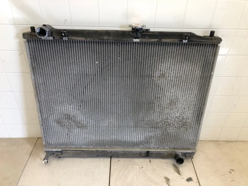 Радиатор ДВС Mitsubishi Pajero 4 2006- 1350A659 V87W 4M41