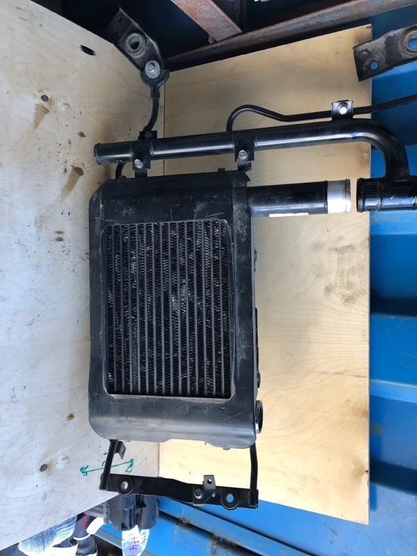 РАДИАТОР ИНТЕРКУЛЛЕРА MITSUBISHI PAJERO SPORT 1 1998 1999 2000 2001 2002 2003 2004 2005 2006 2007 2008 2009 MR571357 K97W 4D56