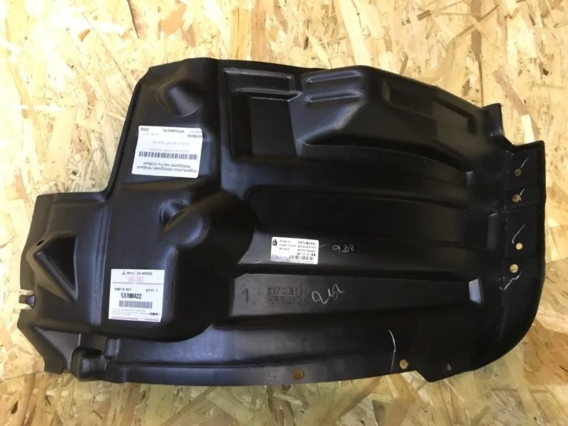 Подкрылок MITSUBISHI PAJERO SPORT 2 2008 2009 2010 2011 2012 2013 2014 2015 5370B422 KH4W 4D56, передний правый
