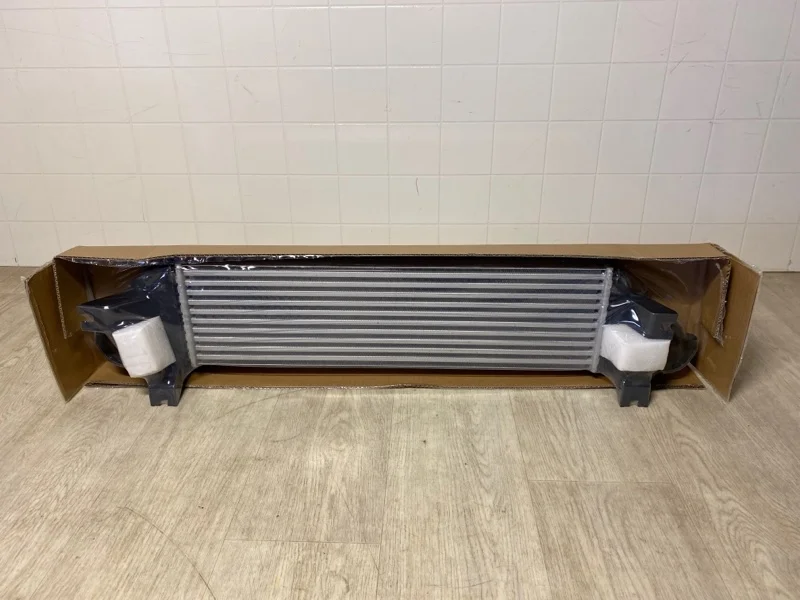 РАДИАТОР ИНТЕРКУЛЛЕРА MITSUBISHI PAJERO SPORT 3 2015- MBL15301611 KS1W 4N15