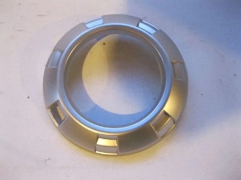 ОКАНТОВКА ПТФ Mitsubishi Pajero 4 2006- MB42004 V87W 4M41