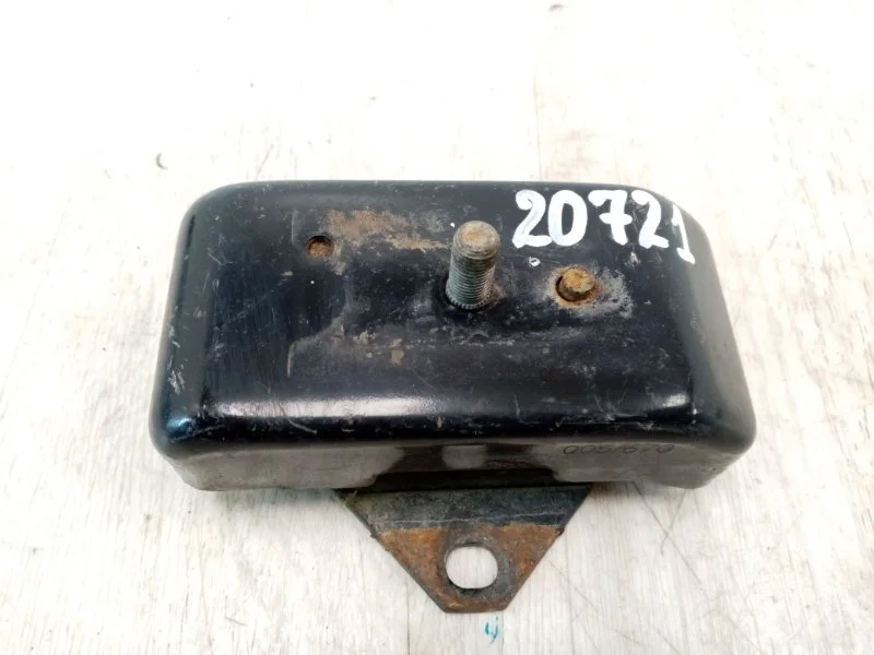 Подушка двигателя MITSUBISHI L200 2005- 2005 2006 2007 2008 2009 2010 2011 2012 2013 2014 2015 MR992670 KB4T 2.5D