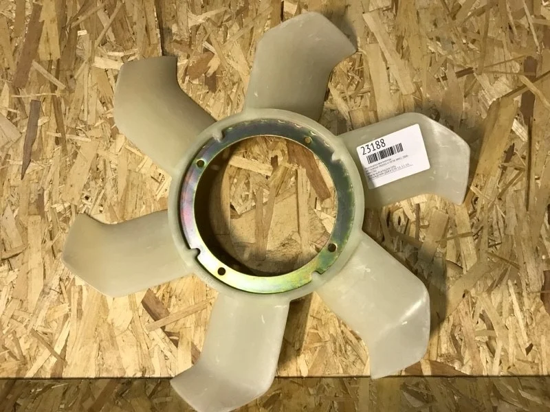 Крыльчатка вентилятора Mitsubishi Pajero 4 2006- MB41066 V87W 4M41