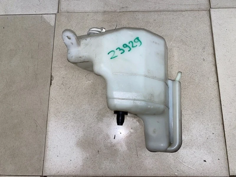 Бачок расширительный MITSUBISHI LANCER 10 2007 1375A335 4B10