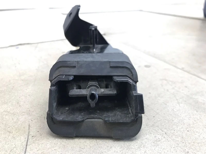 ФОРСУНКА ОМЫВАТЕЛЯ ФАР MAZDA MAZDA 6 2007 GS1F5182XA GH 1.8, передняя правая