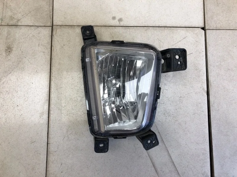 Фара противотуманная HYUNDAI CRETA 2017 2018 2019 2020 2021 92208M0000, передняя правая