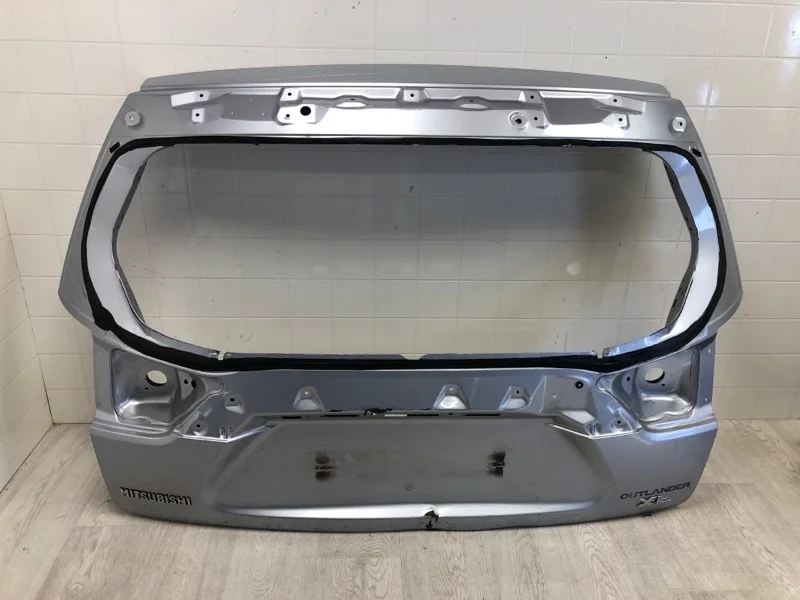 Крышка багажника MITSUBISHI OUTLANDER XL 2006 2007 2008 2009 2010 2011 2012 5801A524 CW1W 4B11, задняя