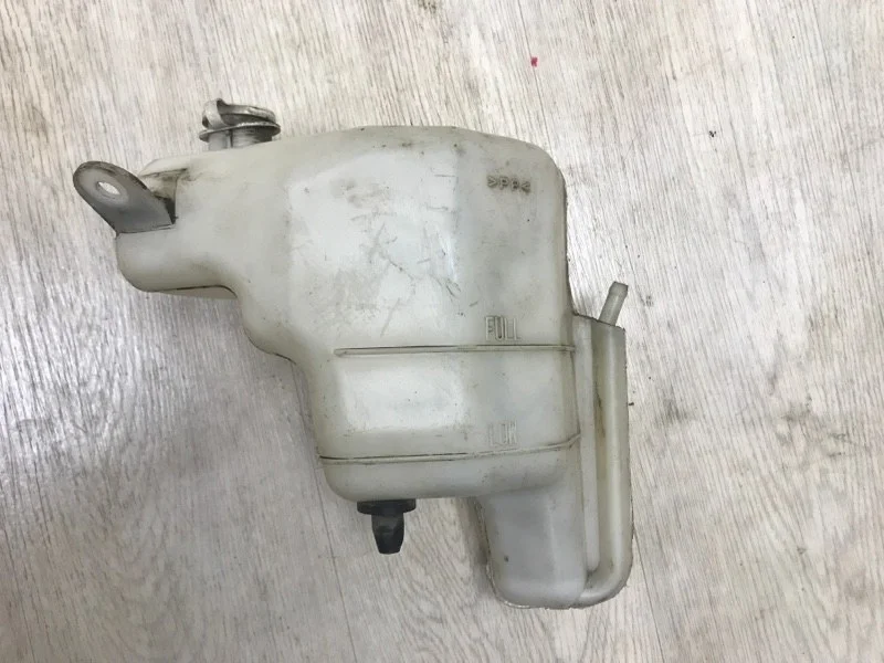 Бачок расширительный Mitsubishi Lancer 10 2007 MN156097 CY1A 4B10