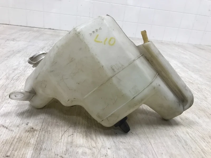 Бачок расширительный Mitsubishi Lancer 10 2007 MN156097 CY1A 4B10