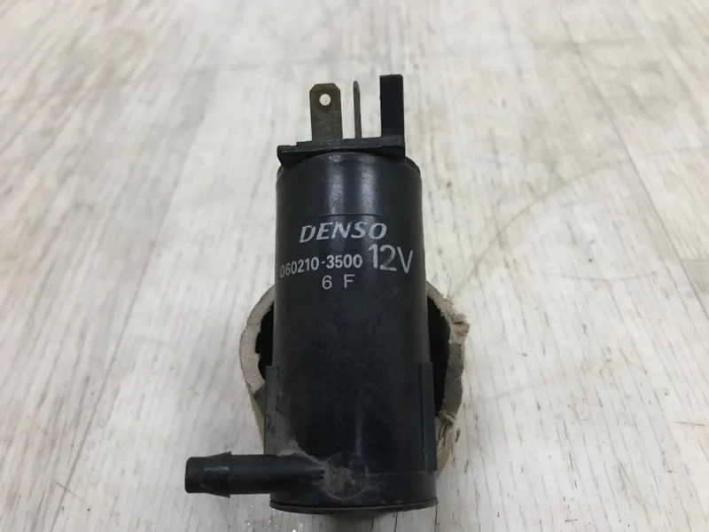 Насос стеклоомывателя MITSUBISHI OUTLANDER 1 2003 2004 2005 2006 2007 2008 MR155254 CU