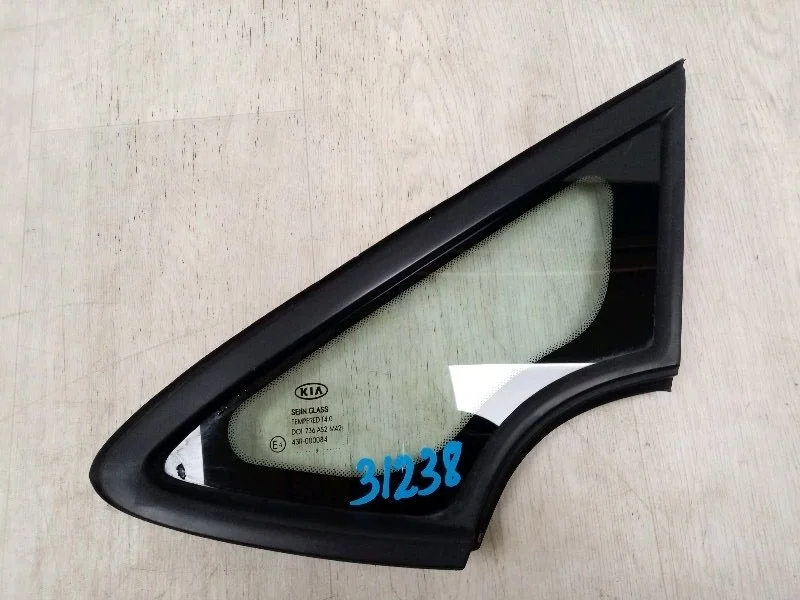 Стекло KIA CEED 2012 86180A2000 JD D4FB, переднее левое