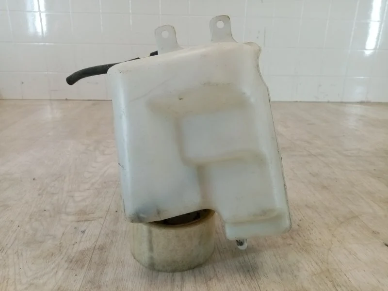 Бачок расширительный MAZDA BT-50 2006 2007 2008 2009 2010 2011 2012 WL8115350D 2.5