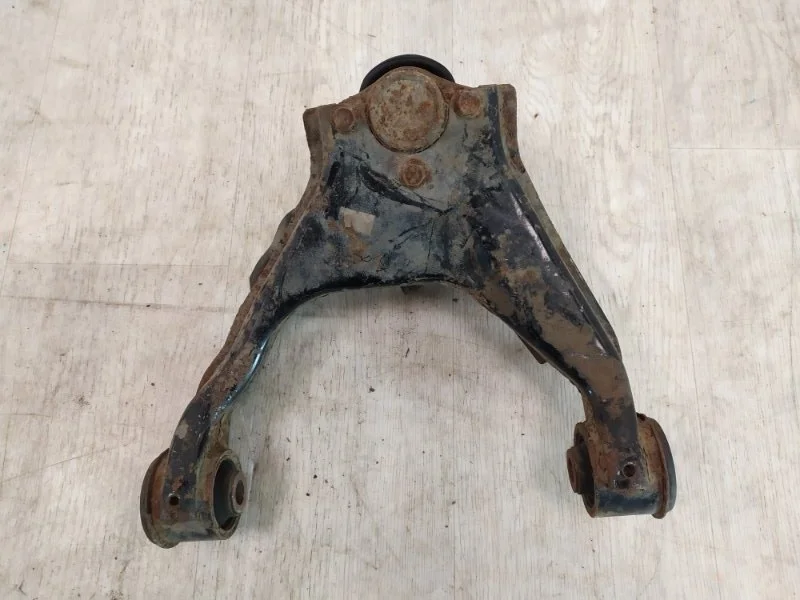 Рычаг подвески верхний Mitsubishi L200 2005- 2005 2006 2007 2008 2009 2010 2011 2012 2013 2014 2015 4010A014 KB4T, передний правый