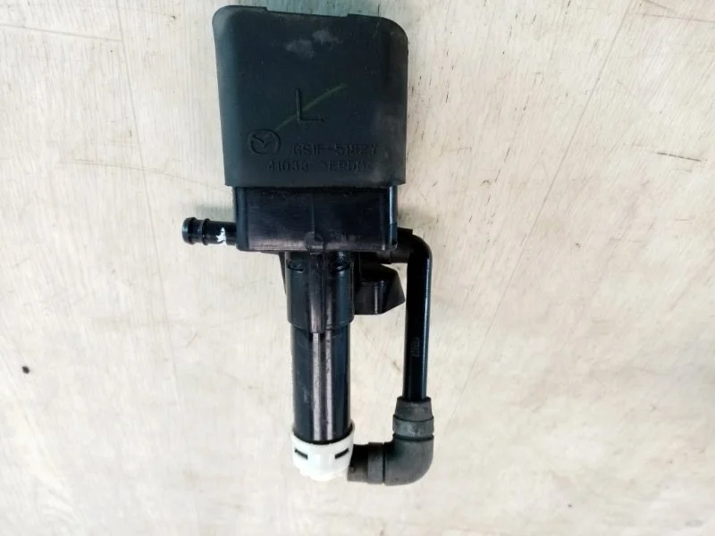 ФОРСУНКА ОМЫВАТЕЛЯ ФАР MAZDA MAZDA 6 2008 2009 2010 2011 2012 GS1F5182Y GH, левая