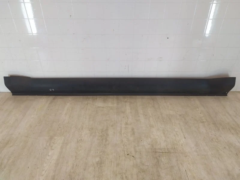 Накладка на порог MITSUBISHI OUTLANDER XL 2006 2007 2008 2009 6512A025 CW1W 4B11