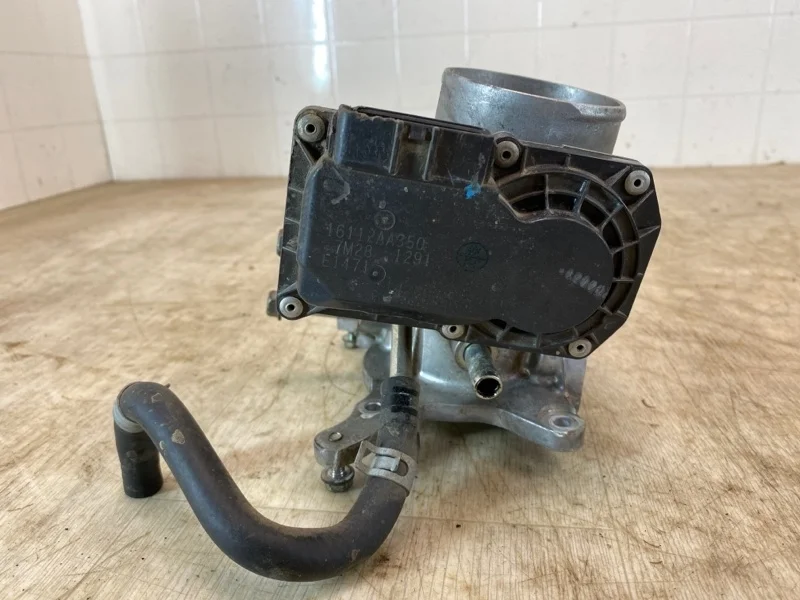 Дросельная заслонка Subaru Legacy 2009 2010 2011 2012 2013 2014 2015 16112AA350