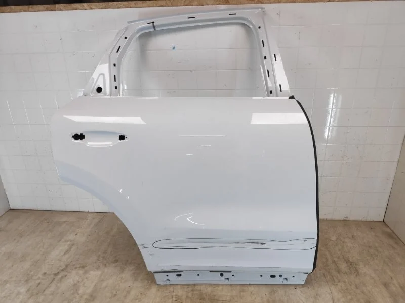 ДВЕРЬ PORSCHE CAYENNE 2016 2017 2018 2019 2020 95883305200, задняя правая