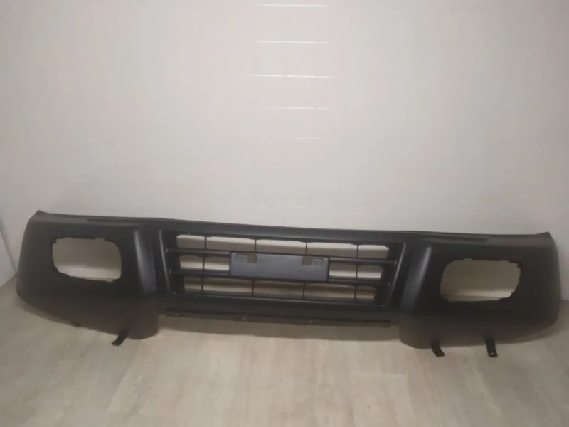 БАМПЕР MITSUBISHI PAJERO 3 2000-2006 MB41021 V64W 4D56, передний