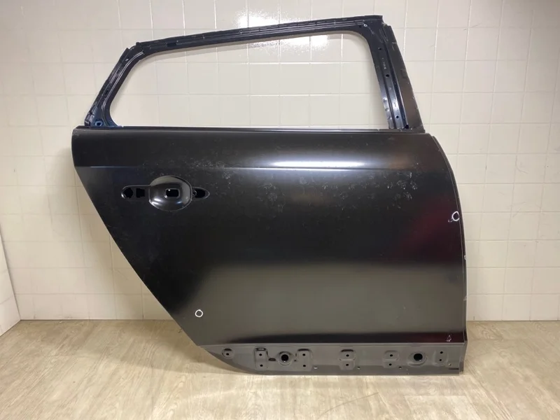 ДВЕРЬ RENAULT MEGANE 3 2009 2010 2011 2012 2013 2014 2015 2016 821007080R, задняя правая