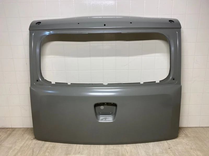 Крышка багажника KIA SOUL 2009 2010 2011 2012 2013 737002K030