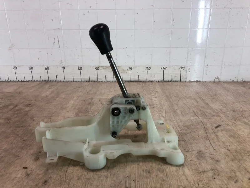 СЕЛЕКТОР МКПП MITSUBISHI LANCER 10 2007 2450A023 CY1A 4A91