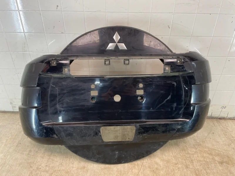 КОЛПАК ЗАПАСНОГО КОЛЕСА Mitsubishi Pajero 4 2006-2015 6430A082XA V87W 4M41