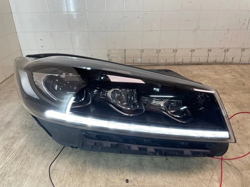 ФАРА Kia Sorento 2017 2018 2019 2020 92102C5620 UM, передняя правая