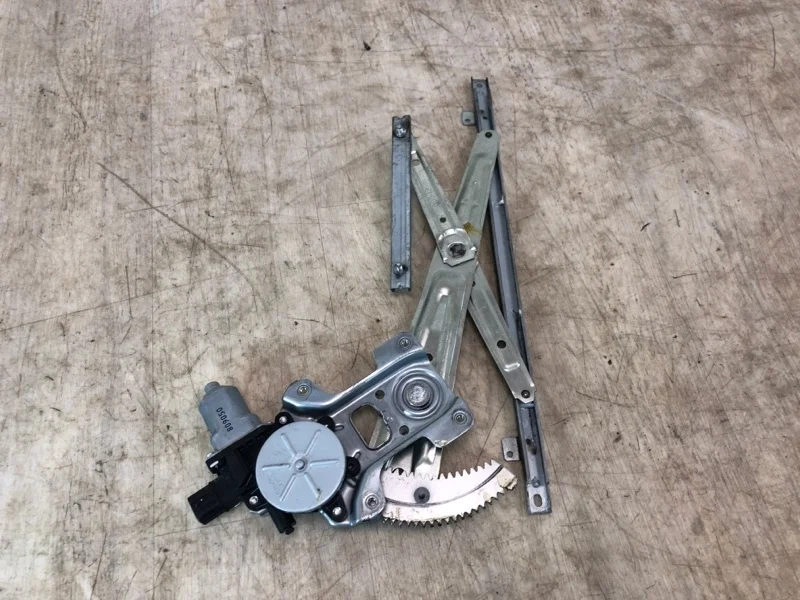 Стеклоподъемник MITSUBISHI OUTLANDER XL 2006 2007 2008 2009 2010 2011 2012 5713A088 CW1W 4B11, передний правый