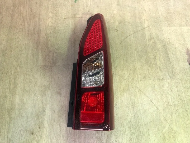 ФОНАРЬ PEUGEOT PARTNER 2008 2009 2010 2011 2012 2013 2014 2015 2016 2017 2018 2019 2020 2021 2022 9680545180, задний правый