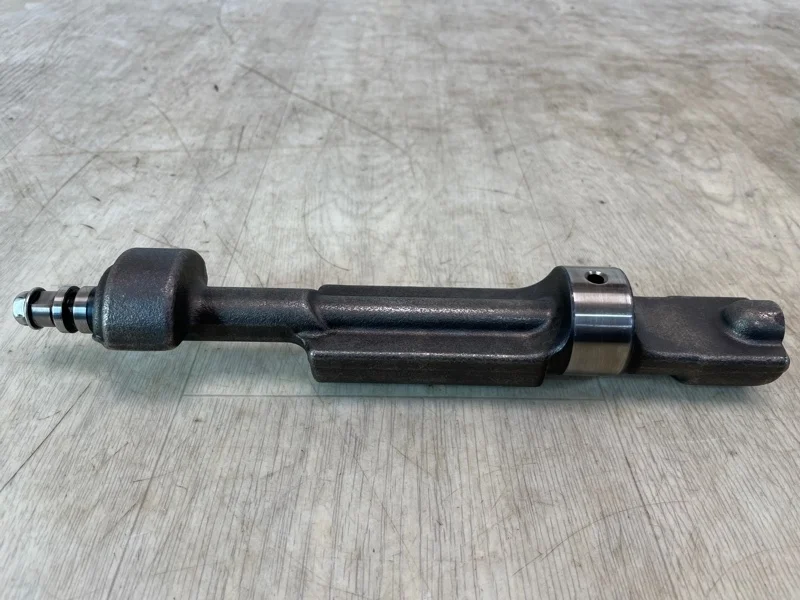 ВАЛ БАЛАНСИРОВОЧНЫЙ MITSUBISHI L200 2005- 2005 2006 2007 2008 2009 2010 2011 2012 2013 2014 2015 MD312081 KB4T KB4T KH4W 4D56U, правый