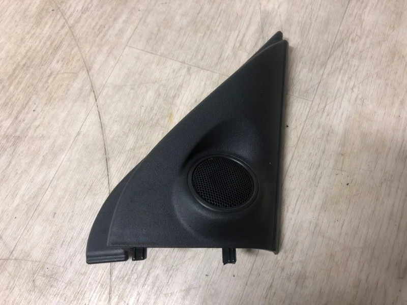 МОЛДИНГ ЗЕРКАЛА ТРЕУГОЛЬНЫЙ Mitsubishi Outlander 3 2012 2013 2014 2015 2016 2017 2018 2019 2020 2021 2022 7221C678 GF, правый