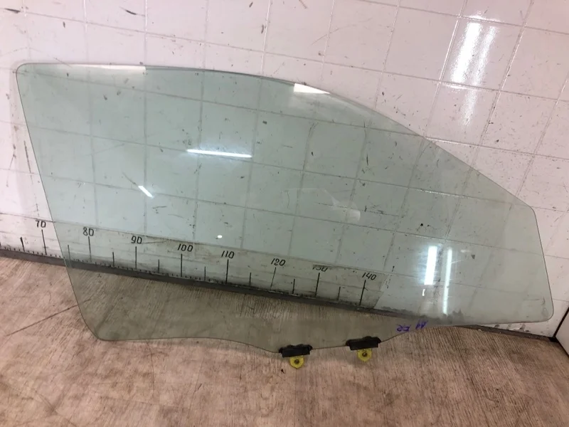 Стекло MITSUBISHI OUTLANDER 1 2002 2003 2004 2005 2006 2007 MR978106 CU, переднее правое