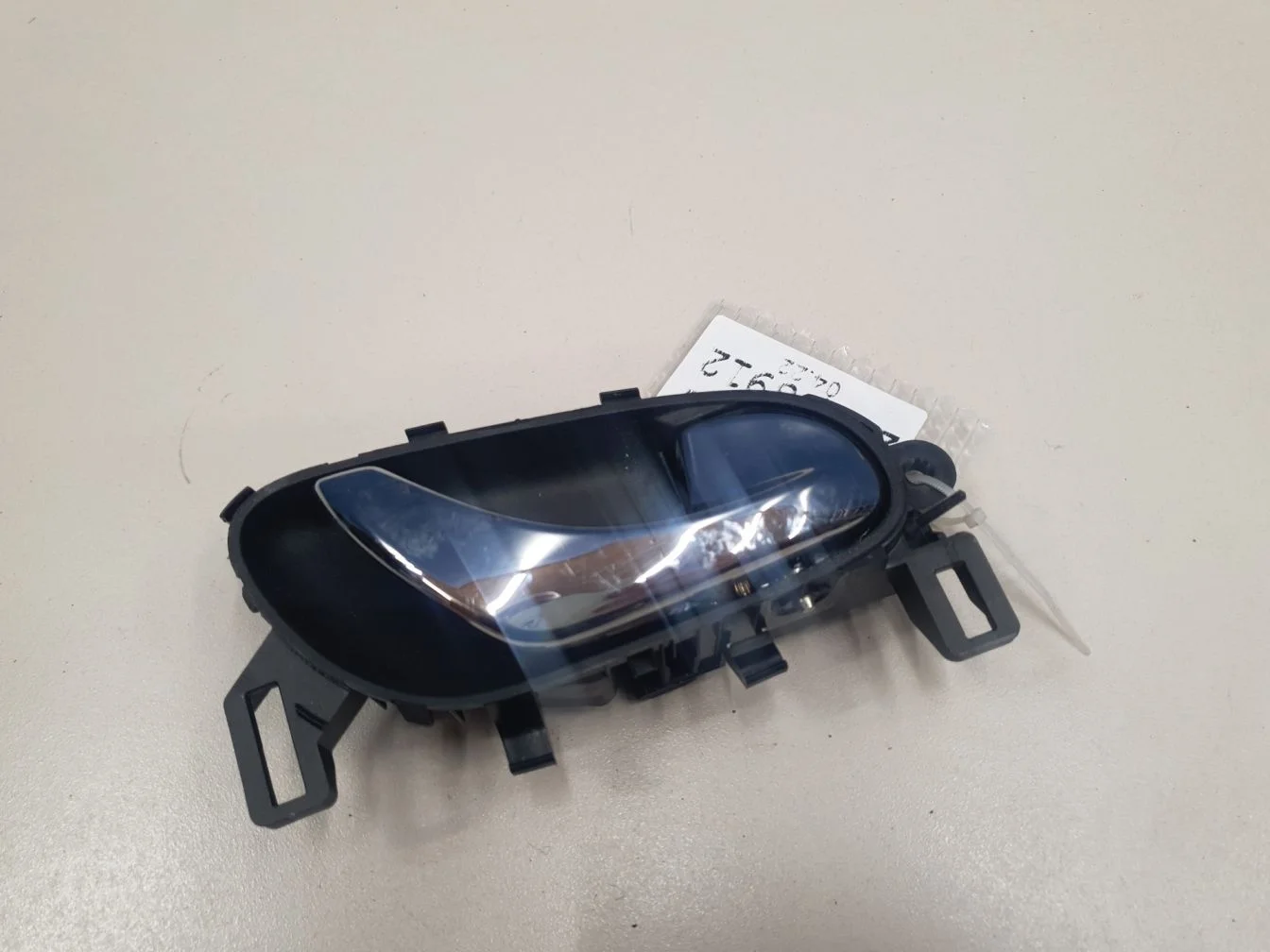 Ручка двери внутренняя передняя правая для Nissan Qashqai J11E 2014-