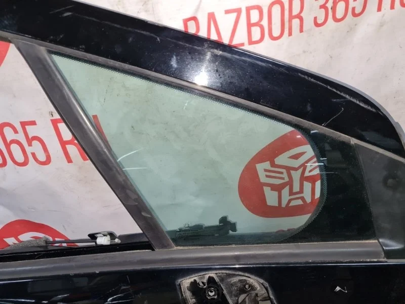 Форточка двери Peugeot 308 2011 4C