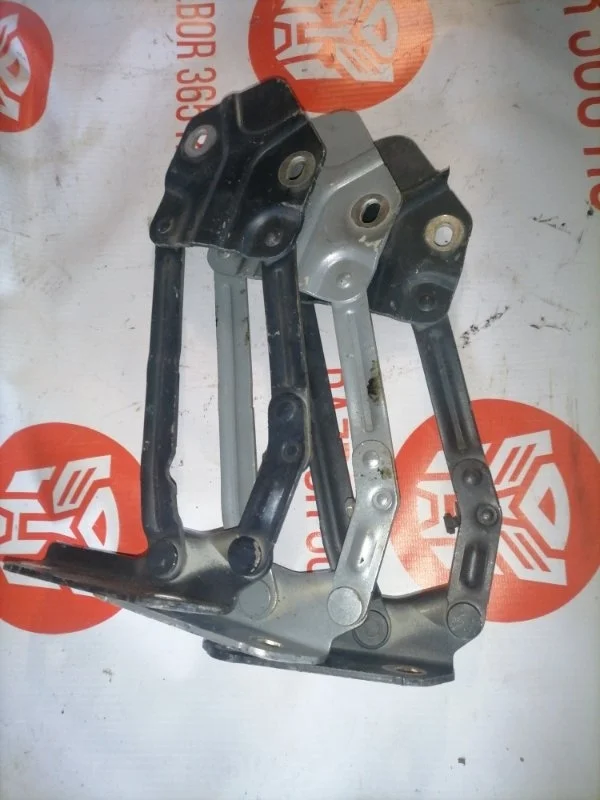 Петля капота Volkswagen Touran 2008 1T