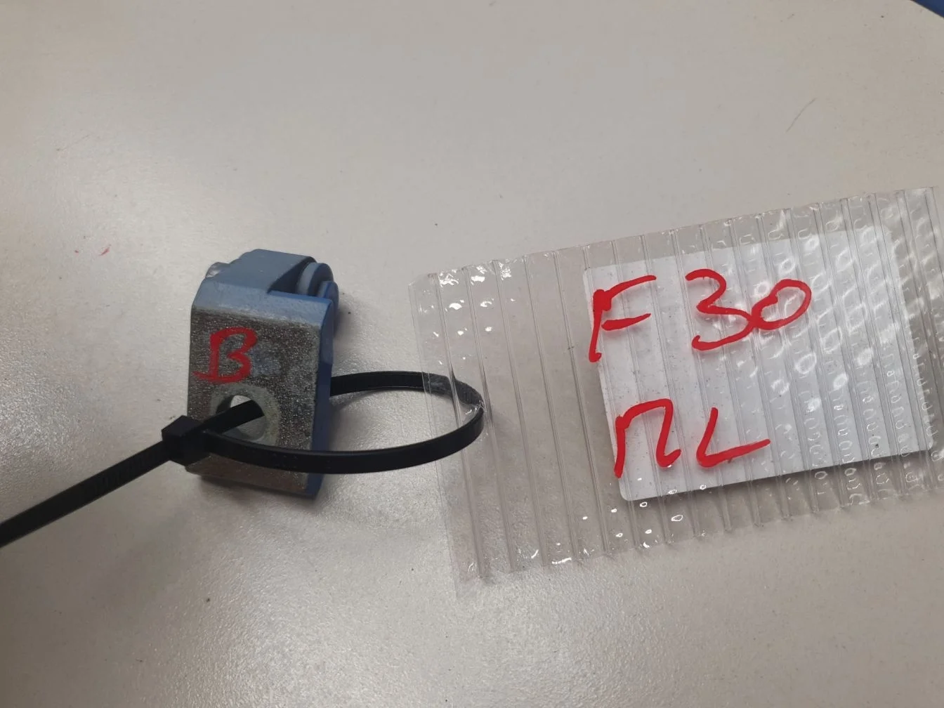 Петля двери передней левой верхняя для BMW 3 F30 2011-2018