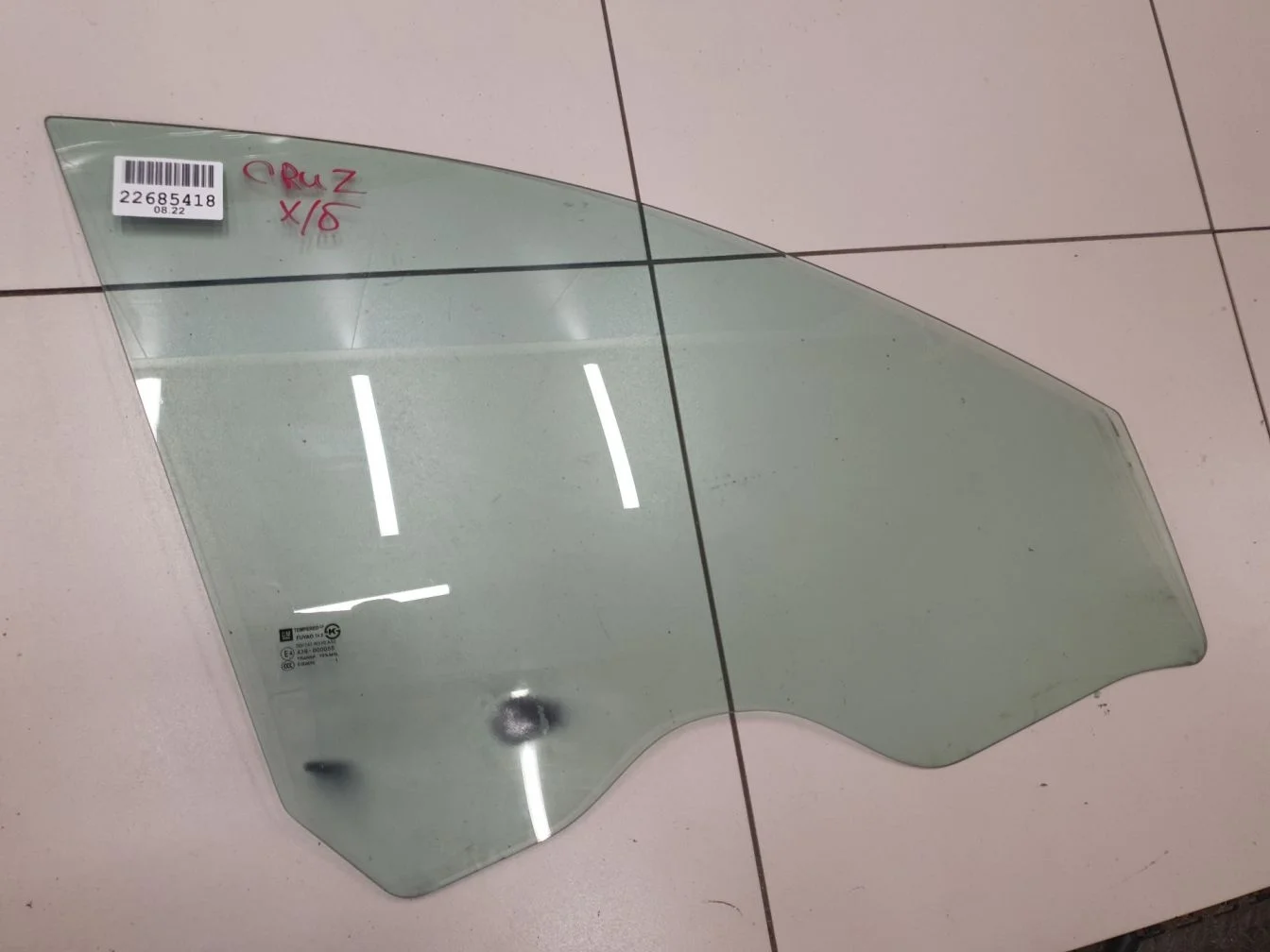 Стекло двери передней правой для Chevrolet Cruze 2009-2016