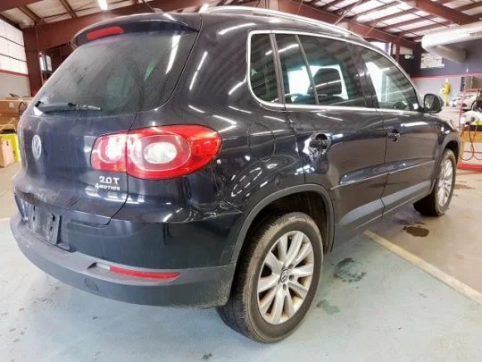 Продажа Volkswagen Tiguan 2.0 (200Hp) (CCZA) 4WD AT по запчастям