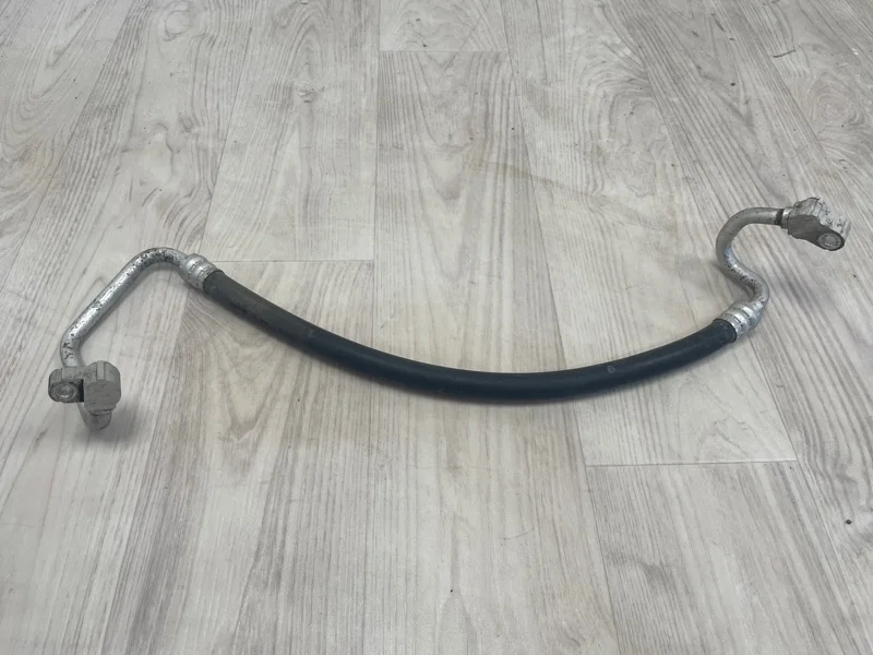 ТРУБКА КОНДИЦИОНЕРА MITSUBISHI PAJERO 4 2008 2009 2010 2011 2012 2013 2014 2015 2016 2017 2018 MR360811 V87W 4M41