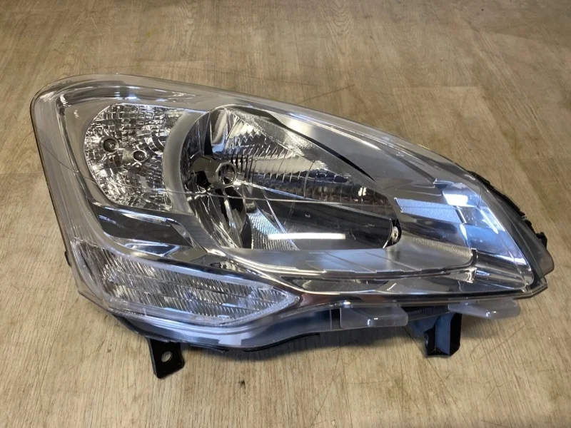 ФАРА PEUGEOT PARTNER 2015 2016 2017 2018 2019 2020 2021 2022 9682828180 B9, передняя правая