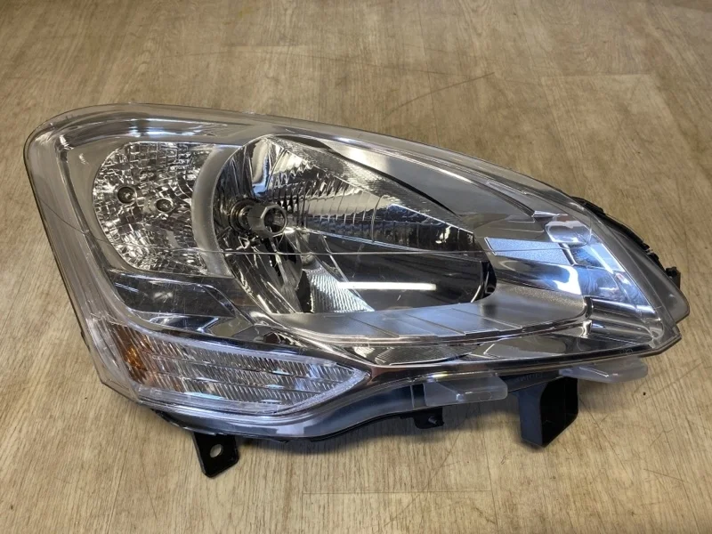 ФАРА PEUGEOT PARTNER 2015 2016 2017 2018 2019 2020 2021 2022 9682828180 B9, передняя правая