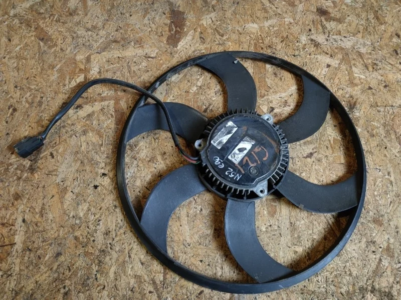 Моторчик вентилятора BMW 330i E90