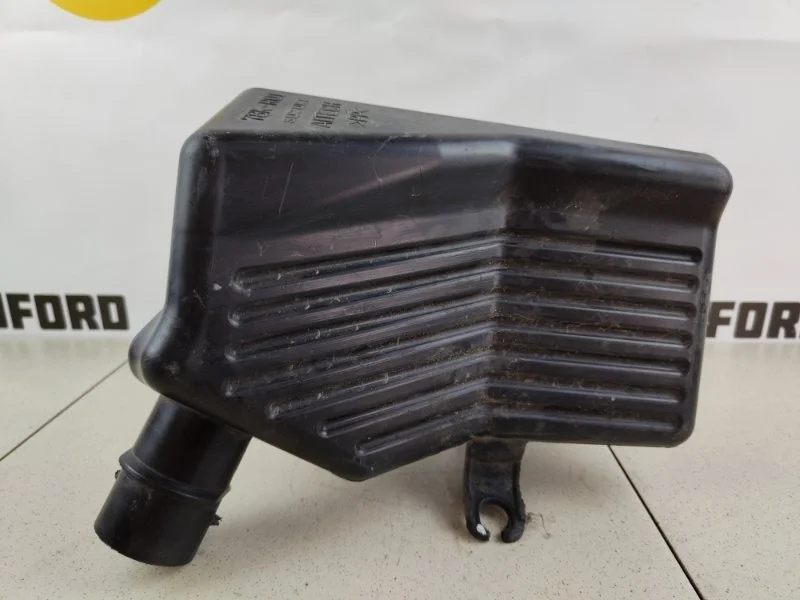 Резонатор воздушного фильтра Suzuki Grand Vitara 2010 JT