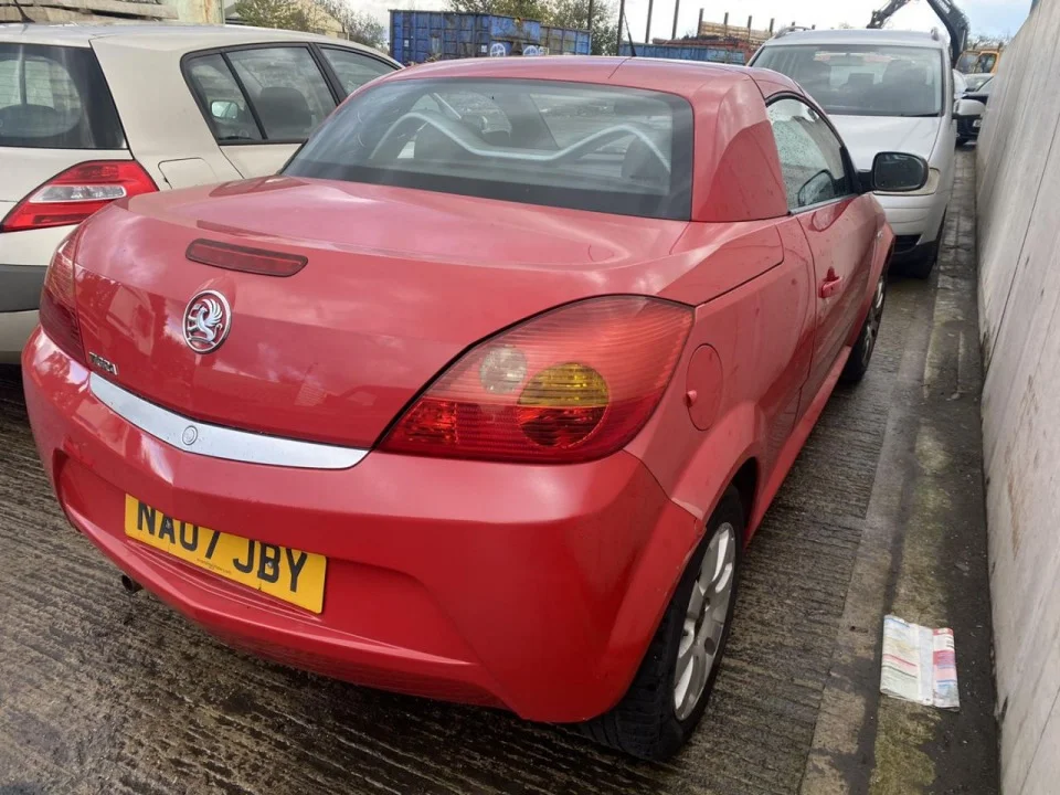 Продажа Opel Tigra 1.4 (90Hp) (Z14XEP) FWD MT по запчастям