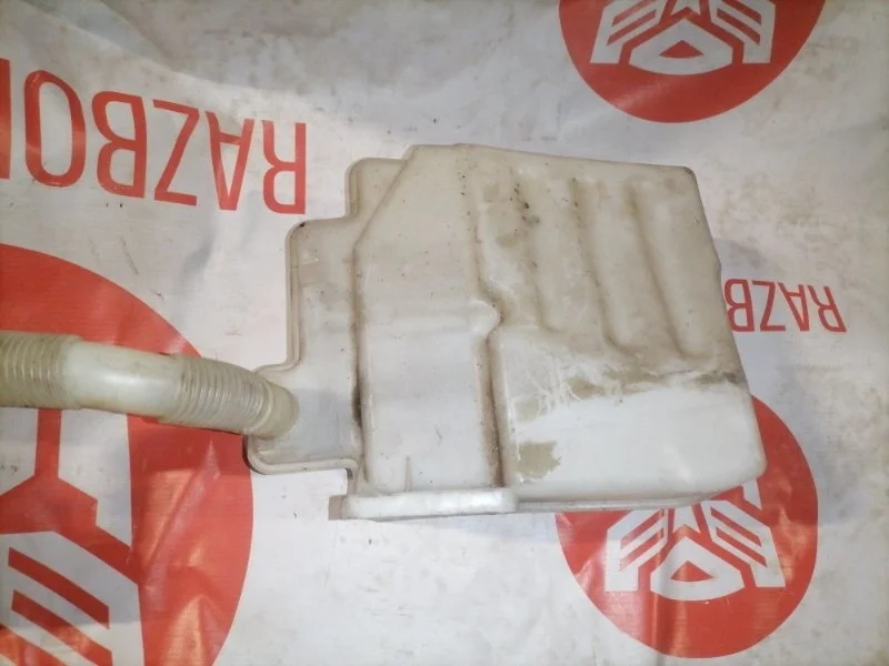 Бачок омывателя Audi A3 2007 8P1