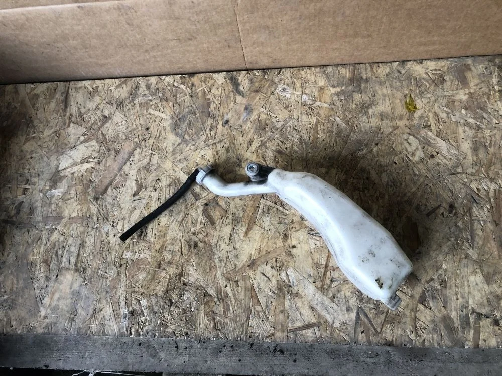 расширительный бачок honda civic 8 5d