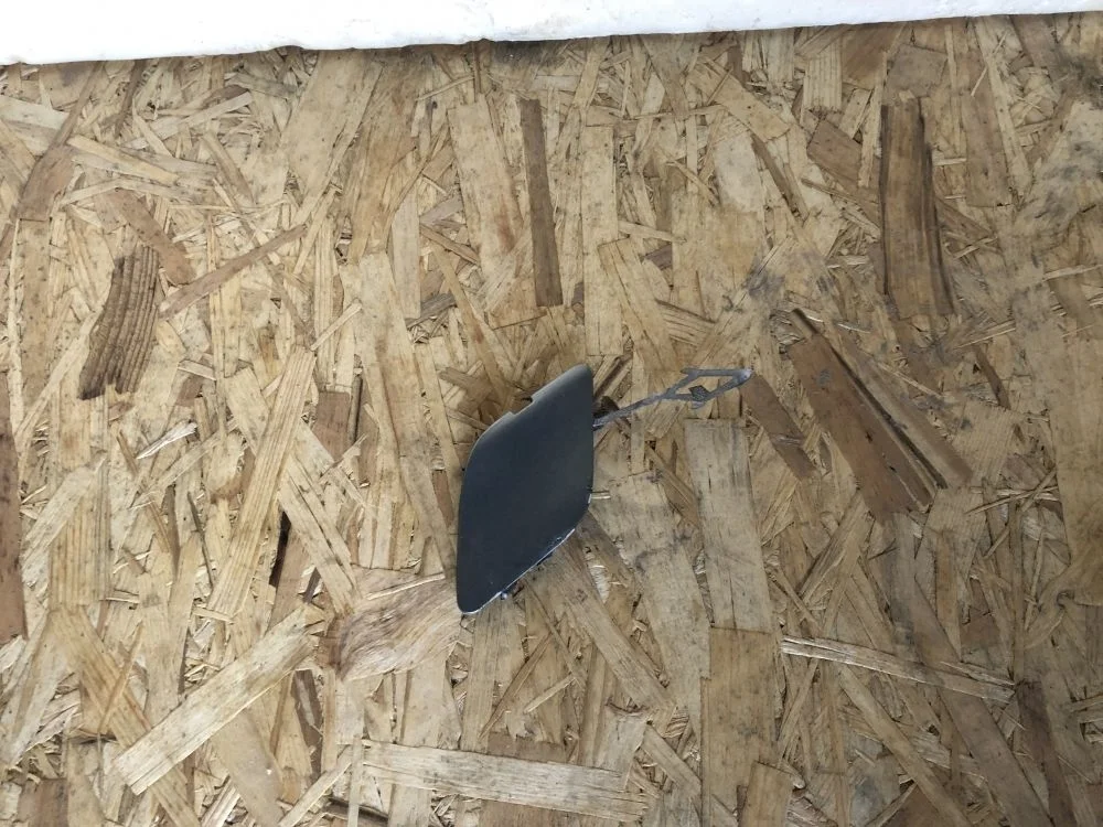 заглушка заднего бампера opel astra J 5д дорестаил