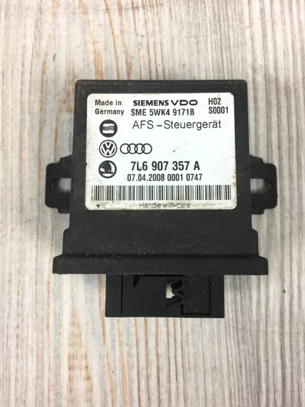 Блок управления светом VW Touareg 2003-2007 7L